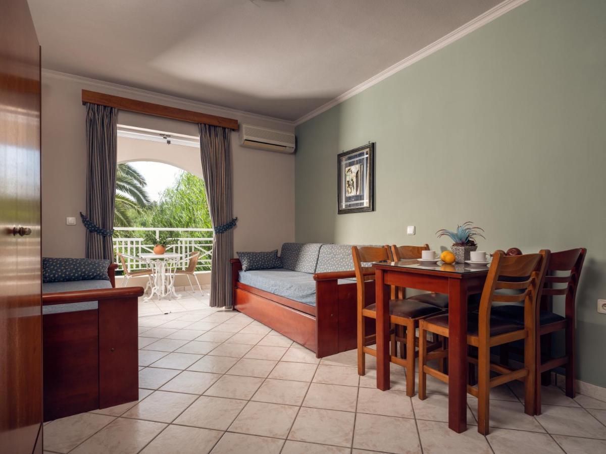 Villa Maria Laganas Bagian luar foto