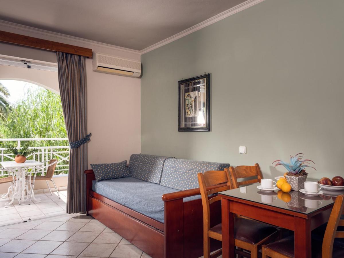 Villa Maria Laganas Bagian luar foto