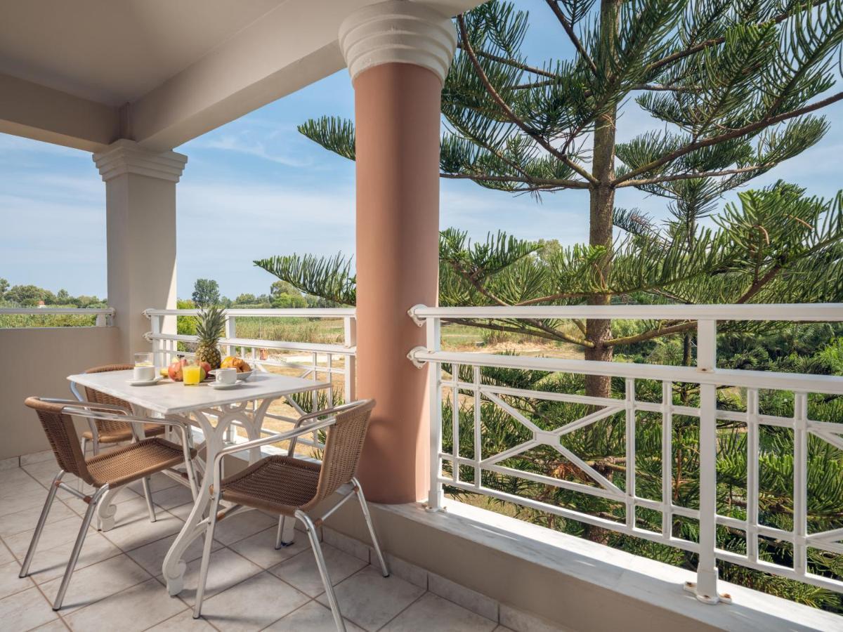 Villa Maria Laganas Bagian luar foto